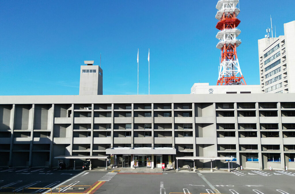 写真:今治市庁舎